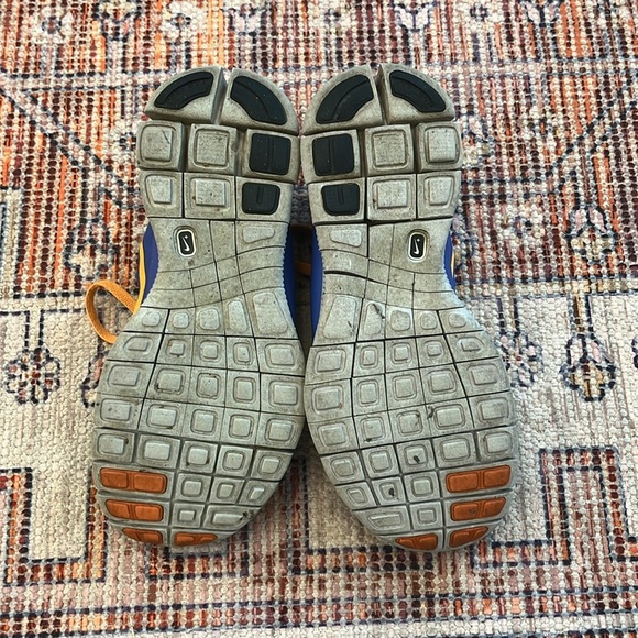 Nike Women’s Running Shoes Size 7 - Picture 10 of 10